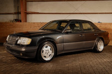 1992_mercedes-benz_500e_1562384565cfcd2L1000123.jpg