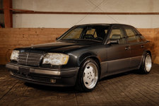1992_mercedes-benz_500e_1562384575ef66e7dff9f98764daL10001221.jpg