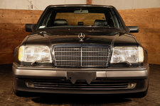 1992_mercedes-benz_500e_1562384525ef66e7dff9f98764daL10001281.jpg