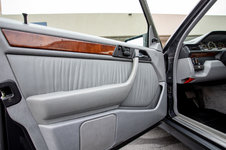 1992_mercedes-benz_500e_1579626749cd208491992_mercedes-benz_500e_1579626748d565ef66e7dff9faa21...jpg