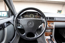 1992_mercedes-benz_500e_1579626866d565ef66e7dff9f1992_mercedes-benz_500e_1579626865565ef66e7df...jpg