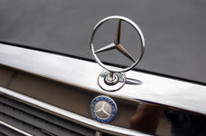 1992_mercedes-benz_500e_15796265829f98764da1992_mercedes-benz_500e_1579626581fcd2087ed9395a-e1...jpg