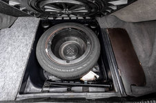 1992_mercedes-benz_500e_1579627020495d565ef66e1992_mercedes-benz_500e_157962701908495d565ecea6...jpg