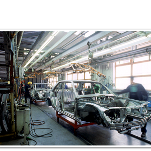 5815241990MercedesBenz500E01.png