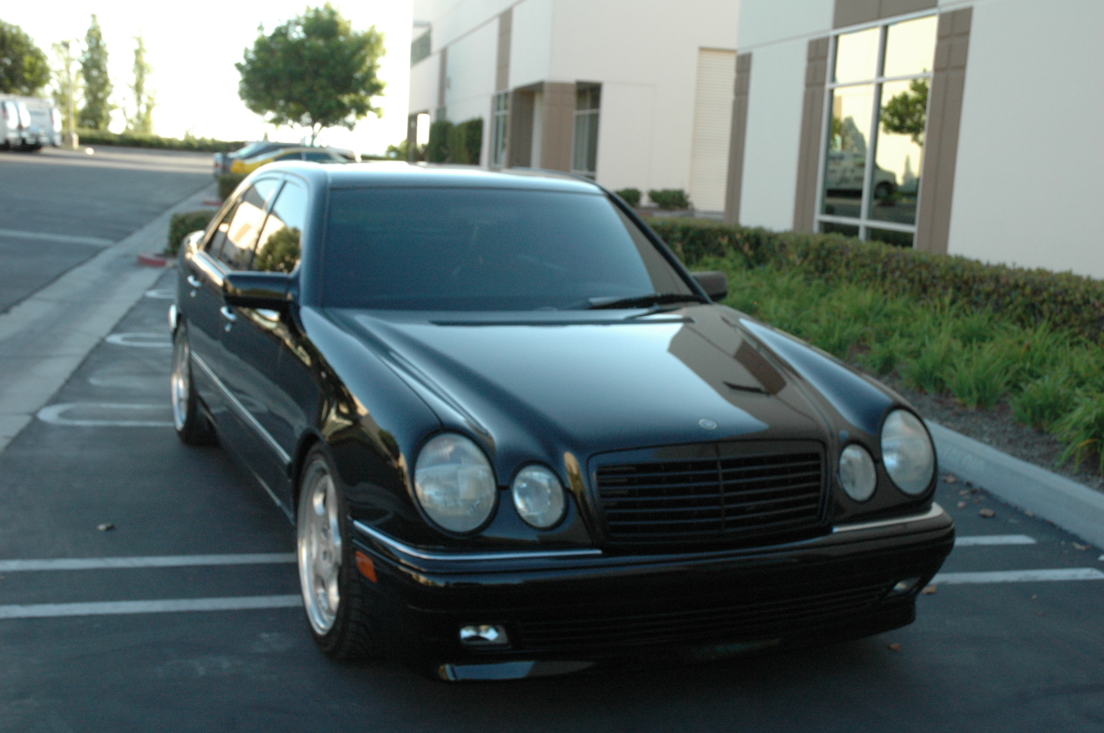 BRABUS 65 LIP SPOILER 014.JPG