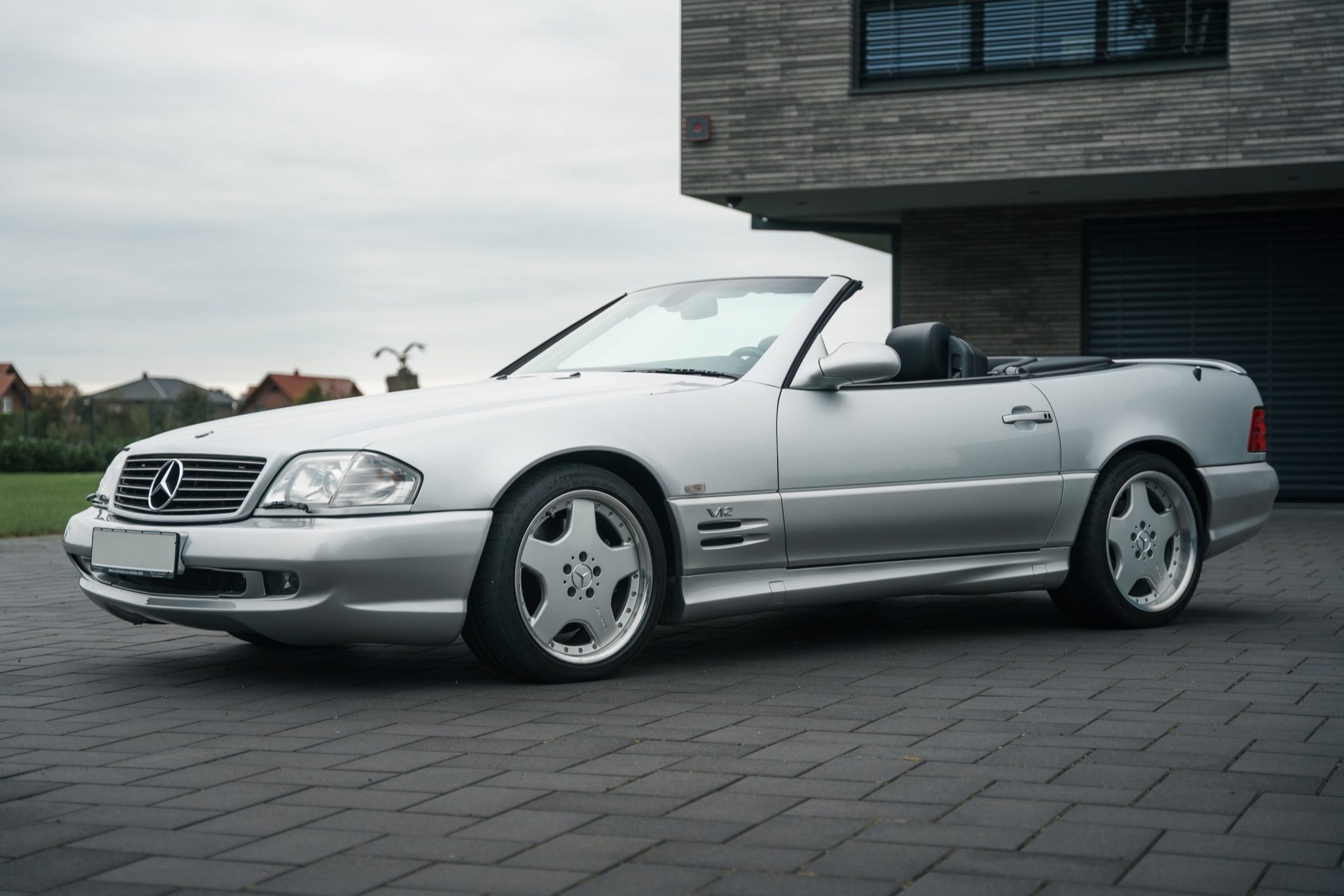 bringatrailer.com
